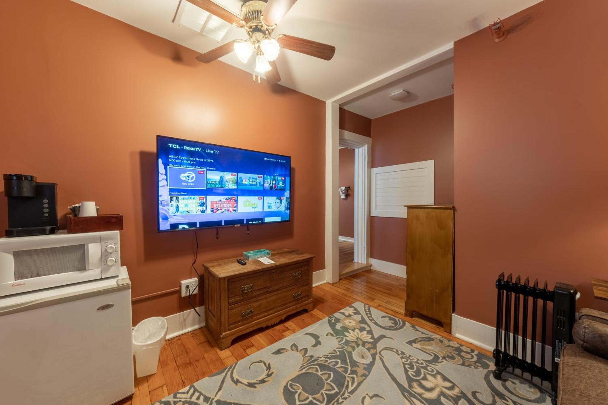 Cranmore Mountain Lodge Bed & Breakfast ノース・コンウェー 部屋 写真