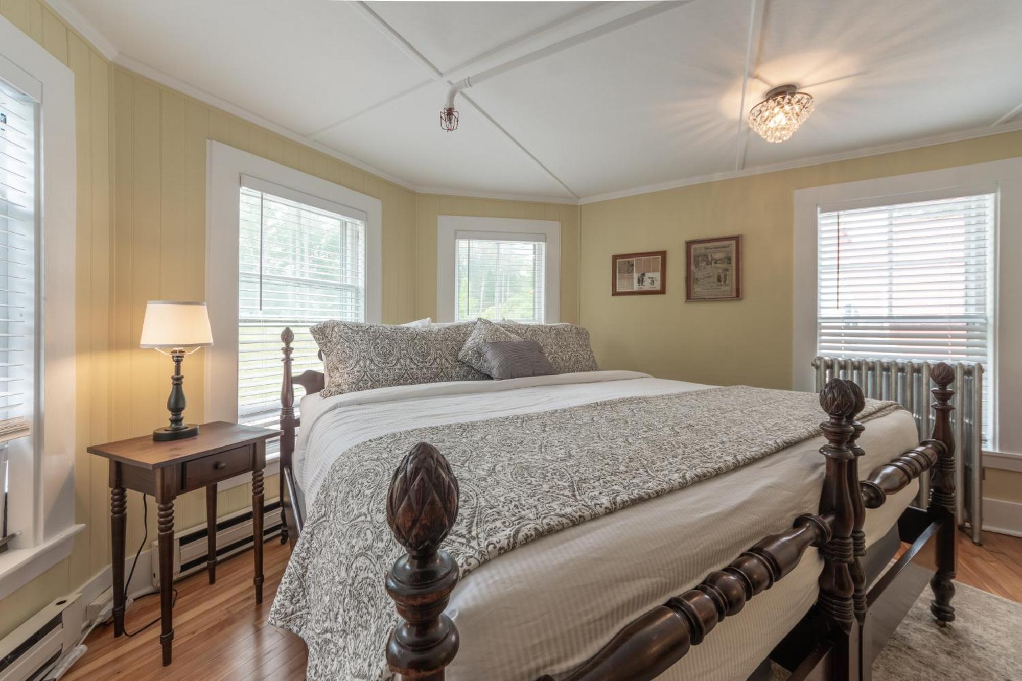 Cranmore Mountain Lodge Bed & Breakfast ノース・コンウェー 部屋 写真